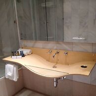 Aquila Atlantis Hotel