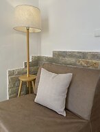 Adonis Hotel & Apartments