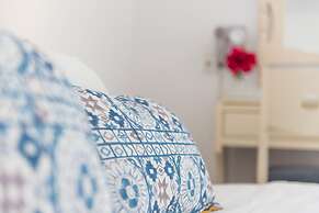 Adonis Hotel & Apartments