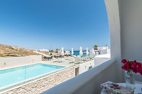 Adonis Hotel & Apartments