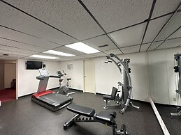 Super 8 by Wyndham Lethbridge