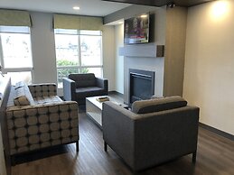 Super 8 by Wyndham Lethbridge