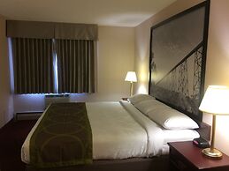 Super 8 by Wyndham Lethbridge