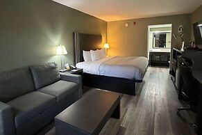 Quality Inn & Suites near Panama City Beach