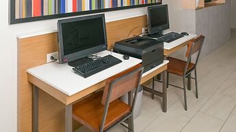 Holiday Inn Express & Suites Hood River by IHG