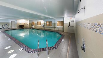 Holiday Inn Express & Suites Hood River by IHG