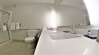 Holiday Inn Express & Suites Hood River by IHG