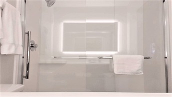 Holiday Inn Express & Suites Hood River by IHG