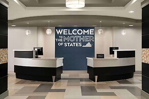 Hampton Inn Stafford/Quantico & Conference Center