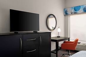 Hampton Inn Stafford/Quantico & Conference Center