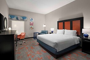 Hampton Inn Stafford/Quantico & Conference Center