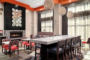 Hampton Inn Stafford/Quantico & Conference Center