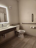 Holiday Inn Express Hotel & Suites St. Paul-Woodbury by IHG