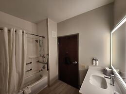 Holiday Inn Express Hotel & Suites St. Paul-Woodbury by IHG