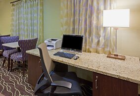 Holiday Inn Express Hotel & Suites St. Paul-Woodbury by IHG
