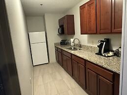 Holiday Inn Express Hotel & Suites St. Paul-Woodbury by IHG