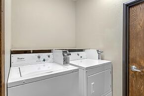 Best Western Teal Lake Inn