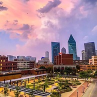 SpringHill Suites Dallas Downtown / West End