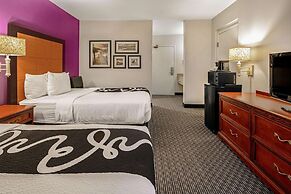 La Quinta Inn & Suites by Wyndham Naples East (I-75)