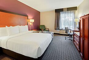 La Quinta Inn & Suites by Wyndham Naples East (I-75)