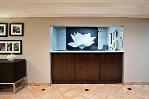 La Quinta Inn & Suites by Wyndham Cleveland Macedonia