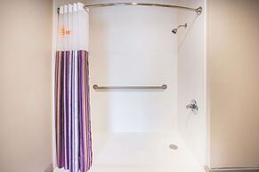 La Quinta Inn & Suites by Wyndham Cincinnati NE - Mason