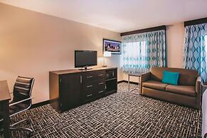 La Quinta Inn & Suites by Wyndham Cincinnati NE - Mason