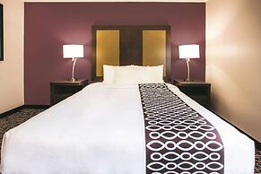 La Quinta Inn & Suites by Wyndham Cincinnati NE - Mason