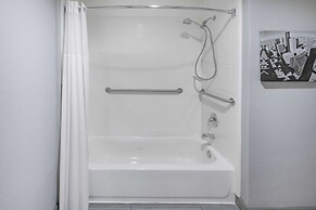 La Quinta Inn & Suites by Wyndham Houston Southwest