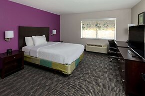 La Quinta Inn & Suites by Wyndham Houston NW Brookhollow
