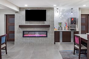 La Quinta Inn & Suites by Wyndham Houston NW Brookhollow