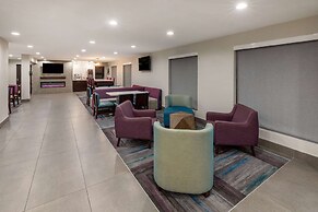 La Quinta Inn & Suites by Wyndham Houston NW Brookhollow