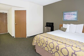 Baymont by Wyndham Janesville