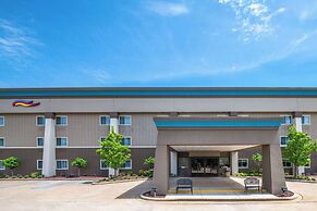 Baymont by Wyndham Mt. Pleasant