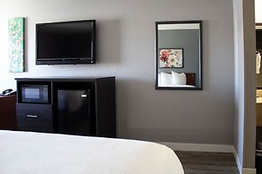 New Victorian Inn & Suites in Sioux City, IA