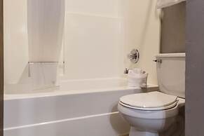 New Victorian Inn & Suites in Sioux City, IA