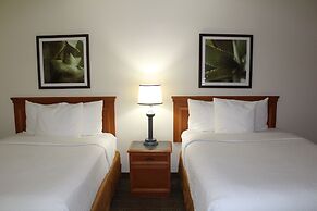 La Quinta Inn & Suites by Wyndham Lakeland East