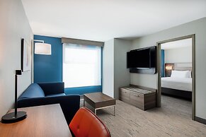Holiday Inn Express Hotel & Suites Wilson - Hayes Place by IHG