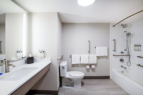 Holiday Inn Express Hotel & Suites Wilson - Hayes Place by IHG