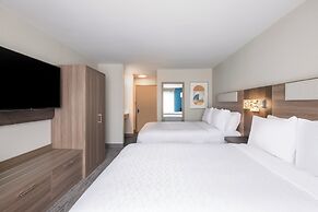 Holiday Inn Express Hotel & Suites Wilson - Hayes Place by IHG