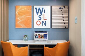 Holiday Inn Express Hotel & Suites Wilson - Hayes Place by IHG