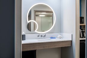 Holiday Inn Express Hotel & Suites Wilson - Hayes Place by IHG