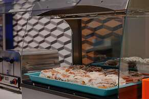 Holiday Inn Express & Suites Santa Clara-Silicon Valley by IHG