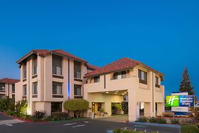 Holiday Inn Express & Suites Santa Clara-Silicon Valley by IHG
