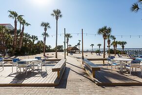 Harborside at Charleston Harbor Resort and Marina