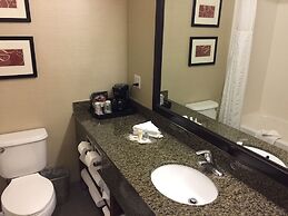 Comfort Suites Near Six Flags Magic Mountain