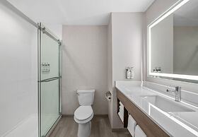 Holiday Inn Express San Diego South - National City by IHG