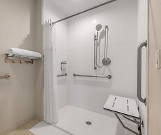 Holiday Inn Express San Diego South - National City by IHG