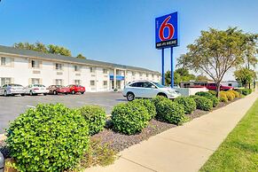 Motel 6 Wichita, KS