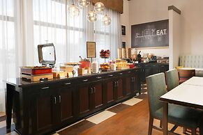 Hampton Inn & Suites Houston Medical Center NRG Park